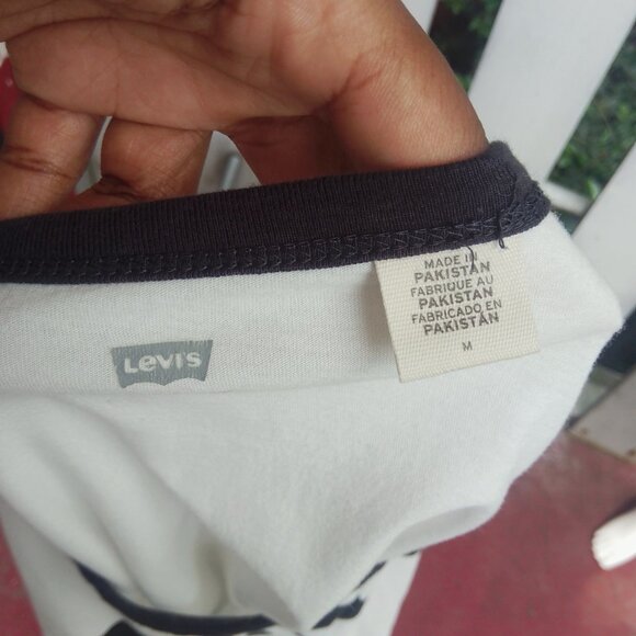 Levis's Ringer Tee - Picture 5 of 5
